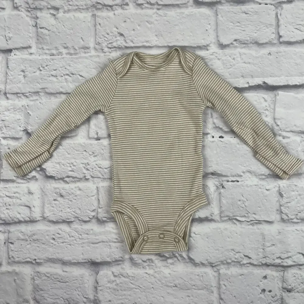 Carter's One Piece Size NB